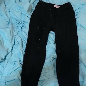 Black distressed jeans
